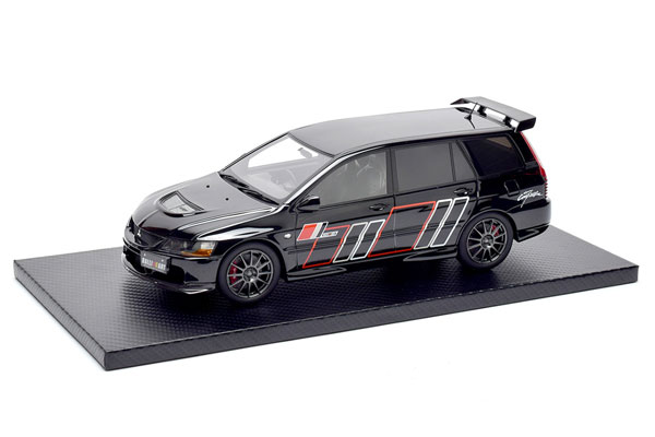1/18 Lancer Evolution IX Wagon Black with Ralliart