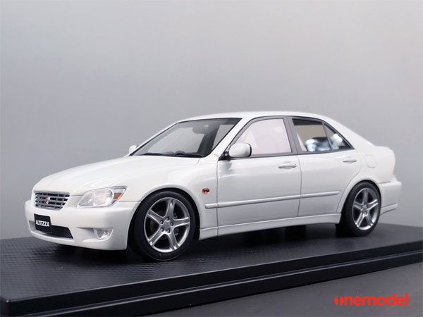 1/18 Toyota Altezza Super White