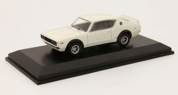 1/64 Nissan Skyline 2000 GT-R KPGC10 White