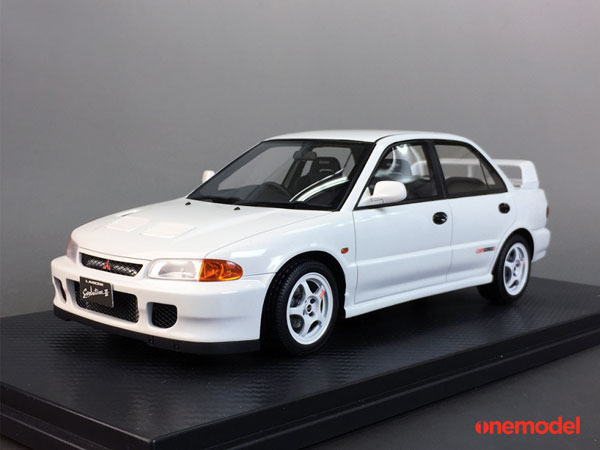 1/18 Mitsubishi Lancer EVOII Scotia White