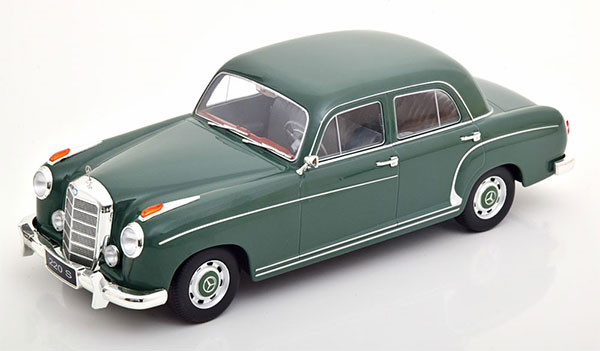 1/18 Mercedes 220S Limousine 1956 green