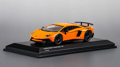 1/64 Lamborghini Aventador SV Orange