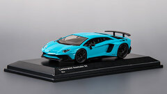 1/64 Lamborghini Aventador SV Blue