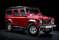 1/18 Land Rover Defender 110 RHD Diecast Chassis Red