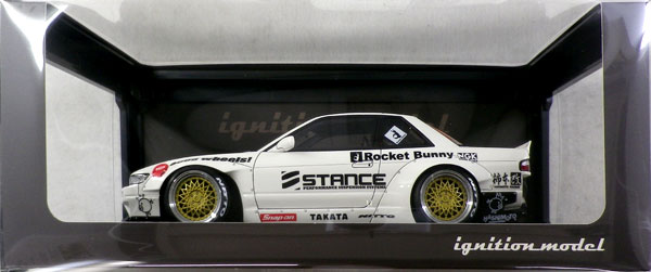 1/18 Rocket Bunny S13 V2 White