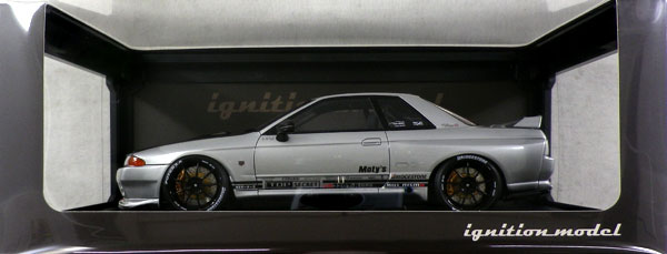 1/18 TOP SECRET GT-R (VR32) Silver