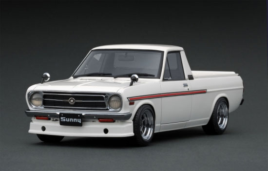 1/18 Nissan Sunny Truck Long (B121) White *Hayashi-Wheel