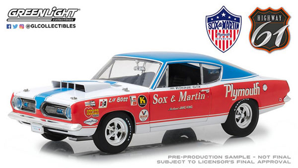 1/18 1968 Plymouth Barracuda Sox & Martin