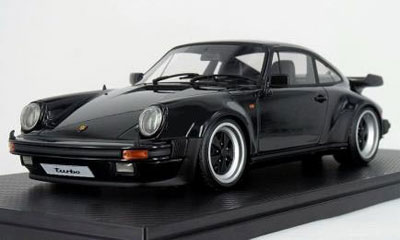 1/18 Porsche 911 (930) Turbo Black