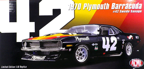 1/18 1970 PLYMOUTH BARRACUDA STREET CAR-BLACK