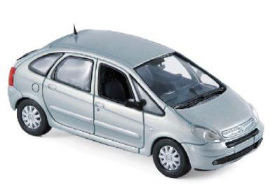 1/43 Citroen Xsara Picasso 2004 Silver