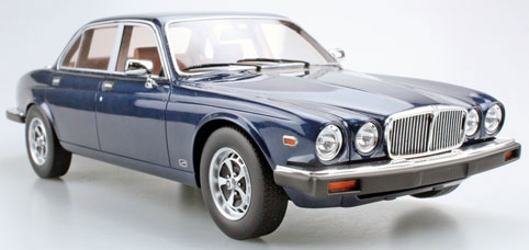 1/18 Lucky Step Series Jaguar XJ6 1982 (Blue)