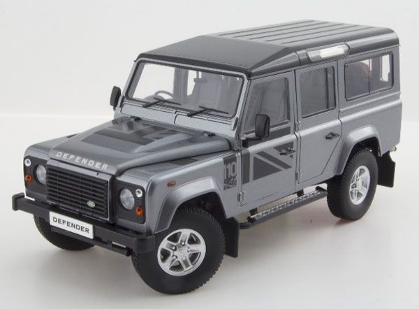 1/18 Land Rover Defender 110 RHD Gray