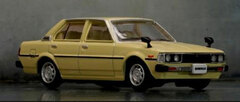 1/64 Toyota Corolla E70 Beige (RHD)