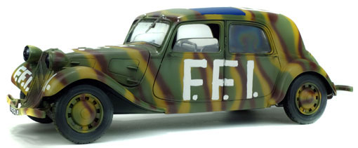 1/18 Citroen Traction 11CV FFI 1944 (Camouflage)