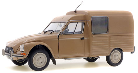 1/18 Citroen Acadian Beige