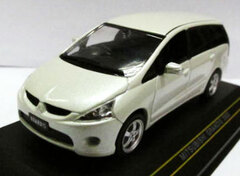 1/43 Mitsubishi Grandis 2003 White