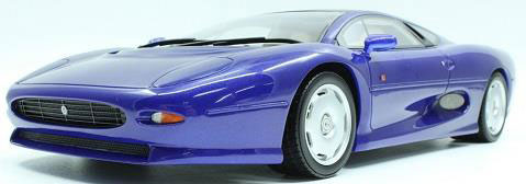 1/18 Jaguar XJ220 1992 (Metallic Blue)