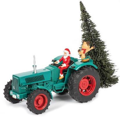 1/32 Hanomag Robust 900 Santa Claus 2017