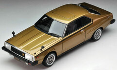Ignition Model x Tomytec T-IG4307 Nissan Skyline Golden Car