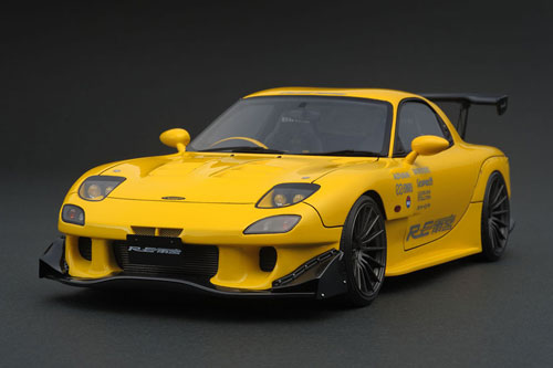 1/18 MAZDA RX-7 (FD3S) RE Amemiya Yellow
