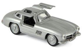 1/64 Mercedes-Benz 300 SL 1955 Silver