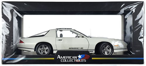 1/18 Chevrolet Camaro IROC-Z 1985 White