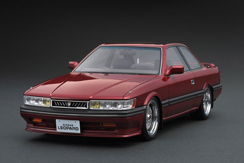 1/18 Nissan Leopard 3.0 Ultima (F31) Red