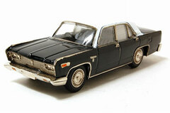 Mitsubishi Debonair 1978 Type w/Rear Curtain (Black/White Top)