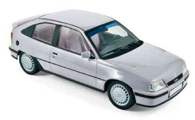 1/18 Opel Kadett GSI 1987 Silver
