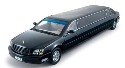 1/18 Cadillac Devil Limousine 2004 Black