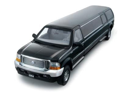 1/18 Ford Excursion Limousine 2004 Black