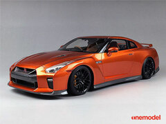1/43 Nissan GT-R 2017 Blaze Metallic