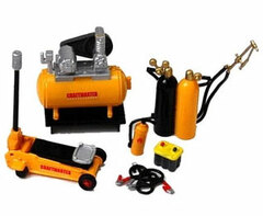 Hobby Gear Miniature Model 1/24 Mechanic 2