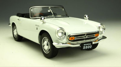 1/18 Honda S800 Convertible White