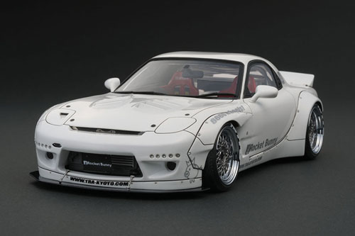 1/18 Rocket Bunny RX-7 (FD3S) White