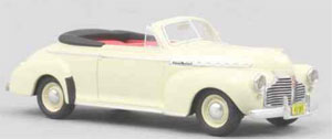 1/43 Chevrolet Special Deluxe Convertible 1941 Beige
