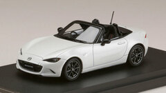 1/43 Mazda Roadster (ND5RC) Crystal White Pearl Mica