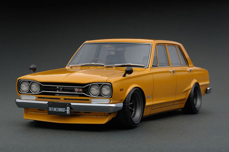 1/18 Nissan Skyline 2000 GT-R (PGC10) Brown