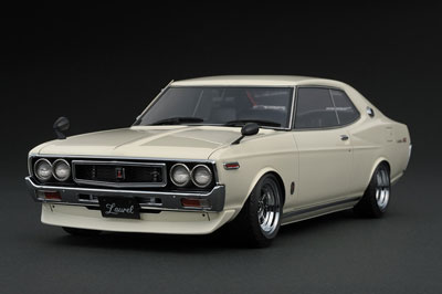1/18 Nissan Laurel 2000SGX (C130) White *Hayashi-Wheel