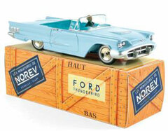 1/43 Ford Thunderbird 1960 Aquamarine w/Driver