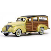1/18 Chevrolet Woody Station Wagon 1939 Italian Cream