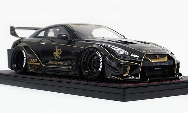 1/18 LB-Silhouette WORKS GT Nissan 35GT-RR Black
