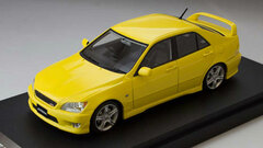 1/43 Toyota Altezza RS 200 (Sports Version) Super Bright Yellow