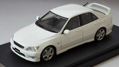 1/43 Toyota Altezza RS 200 (Sports Version) Super White II
