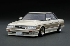 1/43 Toyota MarkII Grande (GX71) White/Gold