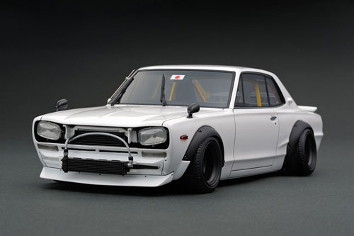 1/18 LB WORKS Hakosuka 2Dr White