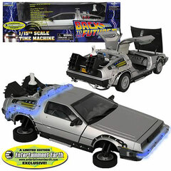 Back to the Future II Entertainment Earth Limited 1/15 De Lorean