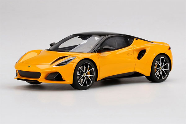 1/18 Lotus Emira Haseru Yellow