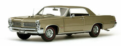 Sunstar 1/18 1965 Pontiac GTO (Gold)